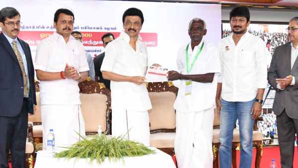 பாராட்டுப் பத்திரம் பாராட்டுப் பத்திரம்