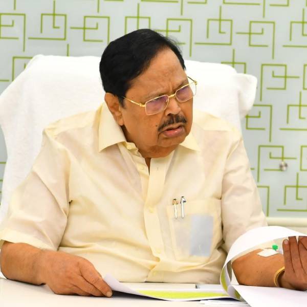 குடும்பத்தினர் கோரிக்கை 