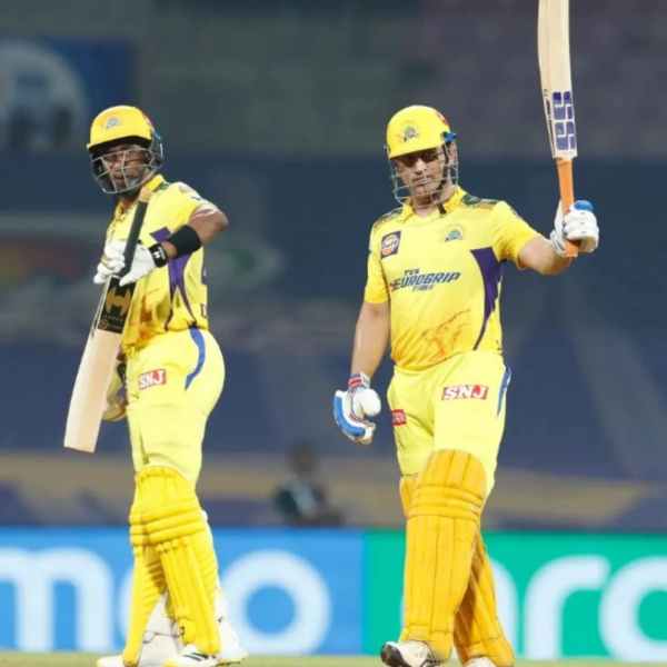 தோனியால் வென்ற சென்னை 