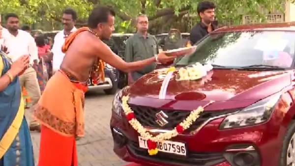 வேலையை தக்க வைக்க முயற்சி 