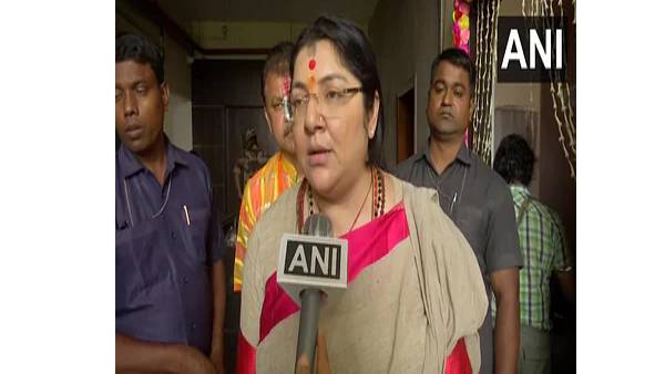  தலித் என்பதால் புறக்கணிப்பு 