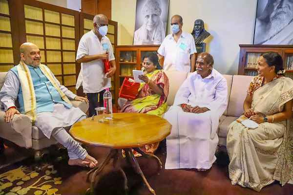 இந்தி திணிப்பு 