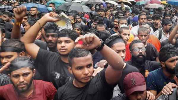 இலங்கைக்கு நெருக்கடி 