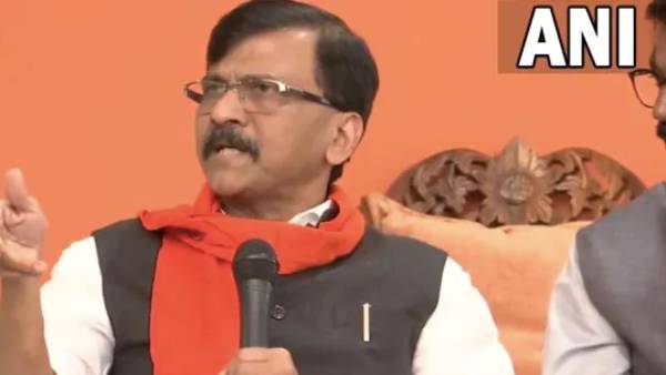  தலையங்கத்தில் விளாசல்