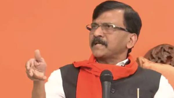 ஆட்சியை கலைக்க சதி