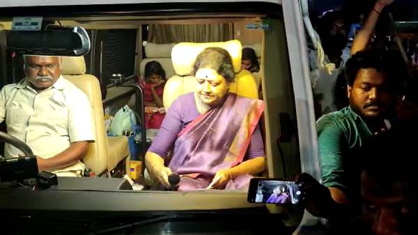 அரசியல் பயணம் அரசியல் பயணம்