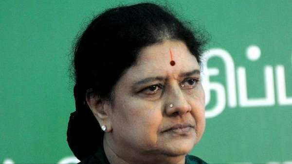  சசிகலா அழுத்தம்