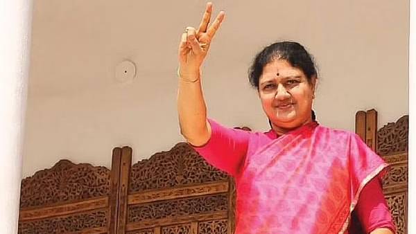 சசிகலாவிடம் விசாரணை 