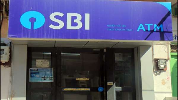 அறியாதவர்களிடம் அபேஸ் அறியாதவர்களிடம் அபேஸ்