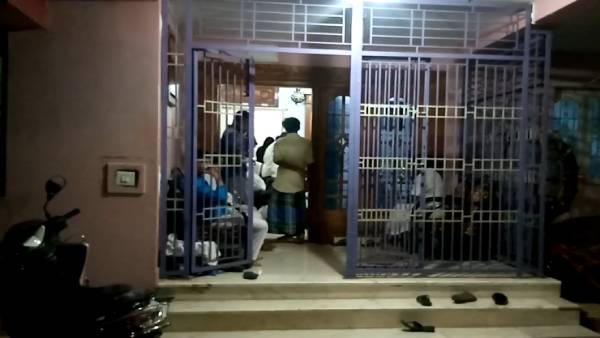 100 சவரன் கொள்ளை 