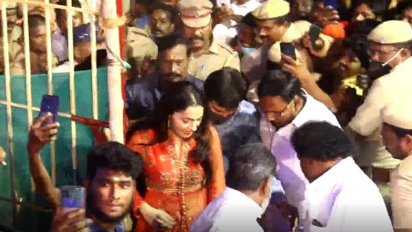 ரசிகர்கள் ஆர்வம்