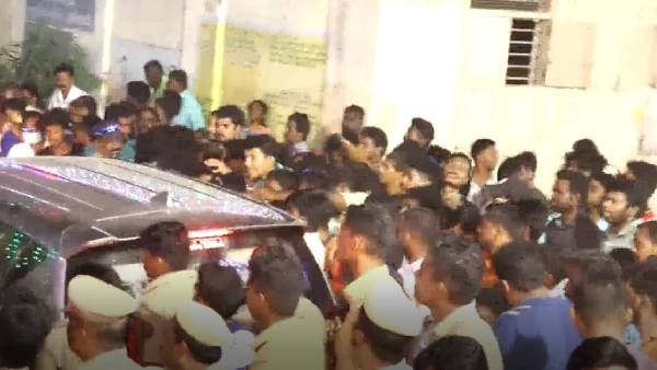 லேசான தடியடி