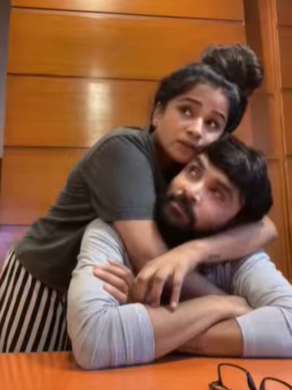 தாய் போல்