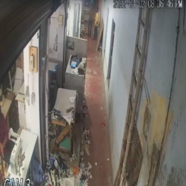 மிரட்டல் மிரட்டல்