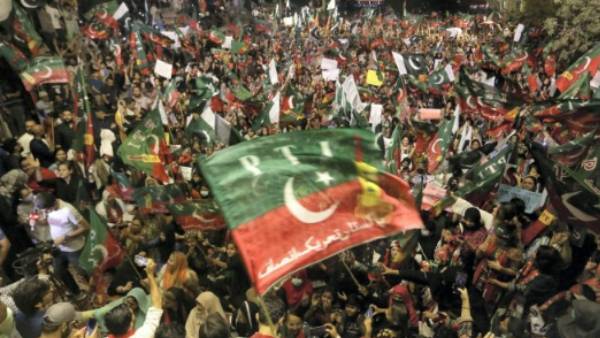 பிடிஐ பொதுச்செயலாளர் பரிந்துரைத்த புதிய பிரதமர் 