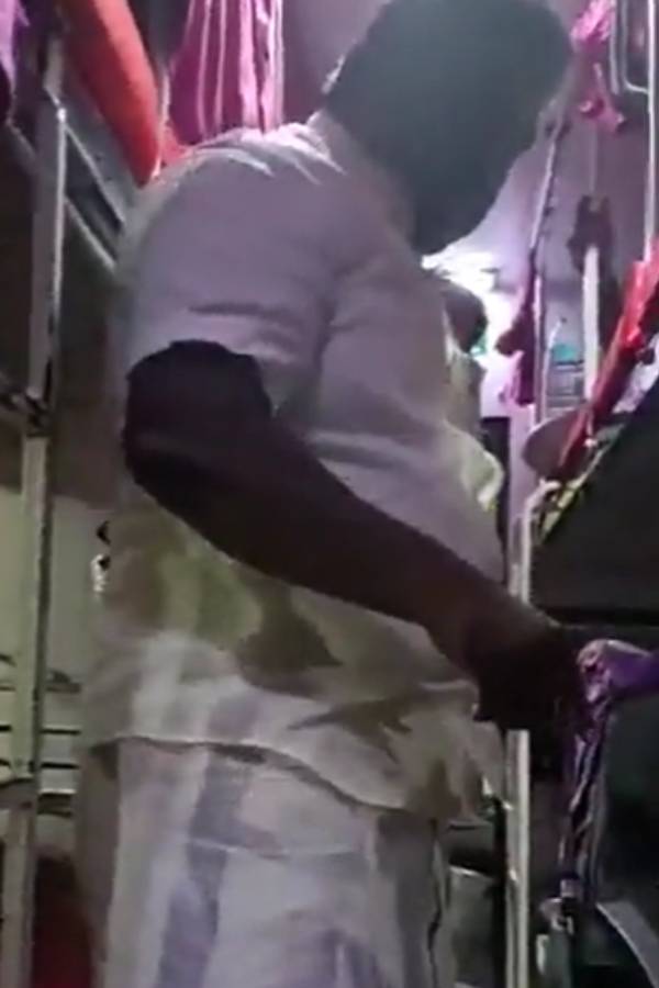 அமைச்சரின் அதிரடி ரெய்டு 