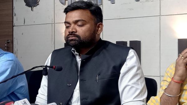 பாஜகவில் இருப்பது தவறா? 