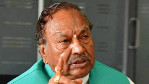 செங்கோட்டையில் காவிக்கொடி 