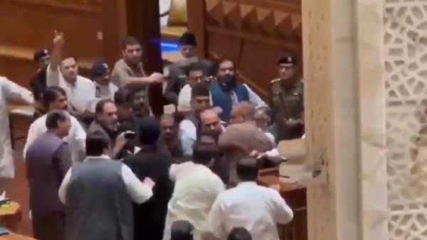 அடிதடி அடிதடி