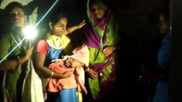 குடும்பத்தினர் எதிர்ப்பு குடும்பத்தினர் எதிர்ப்பு