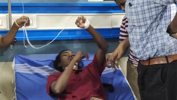 ஆறுமுகம்