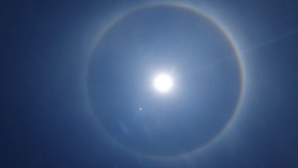  சோலார் ஹாலோ