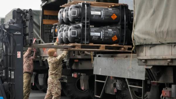 ஆயுதங்கள்