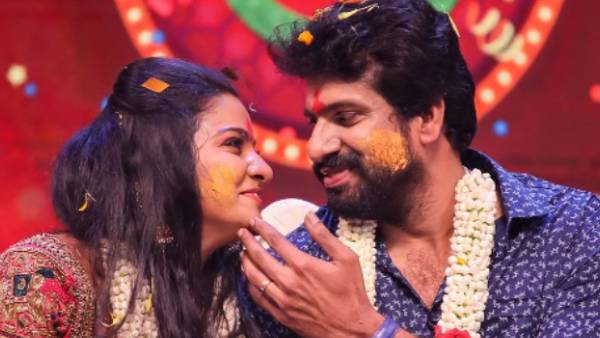 மர்ம கும்பல் 