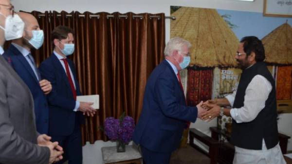  என்ன ஆலோசனை