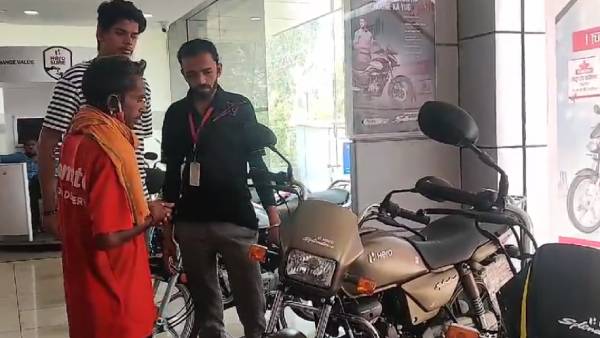 குவிந்த உதவி குவிந்த உதவி