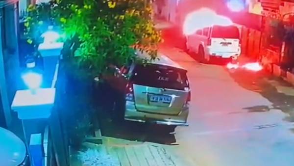 போலீசார் தீவிர விசாரணை 