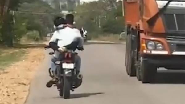 ஆபாசங்கள்