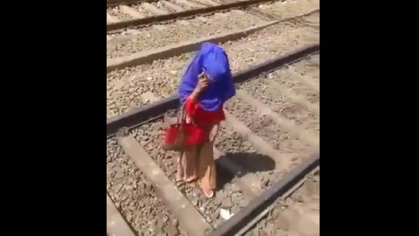 அதிர்ச்சி 