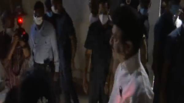  வீடுகள் சோதனை 