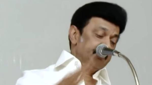 காரில் இருந்து இறக்கி விட்டவர் காரில் இருந்து இறக்கி விட்டவர்