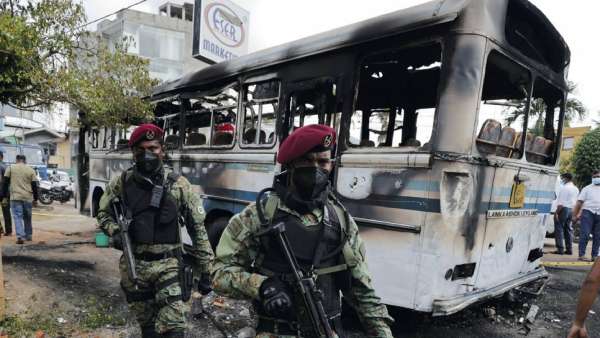 பேச்சுவார்த்தையில் தீர்வு 