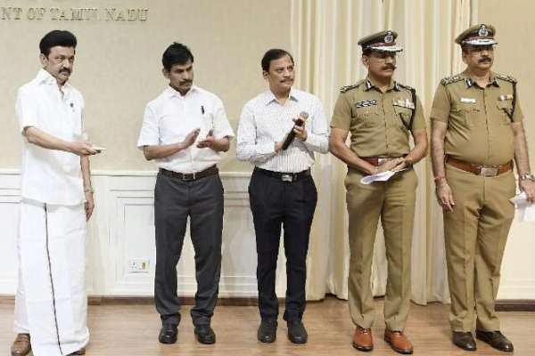  ஸ்பெஷாலிட்டி