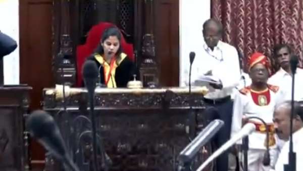  வெளிநடப்பு