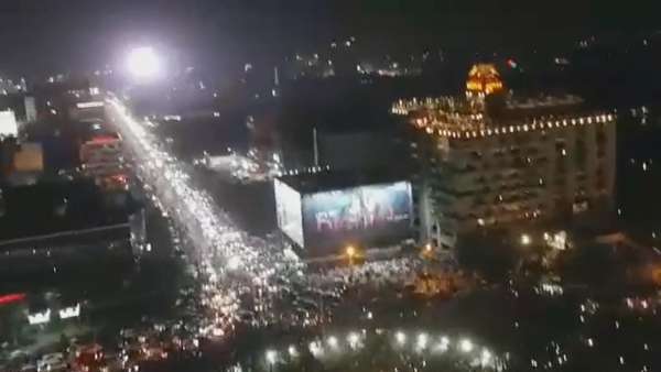  மக்கள் போராட்டம்