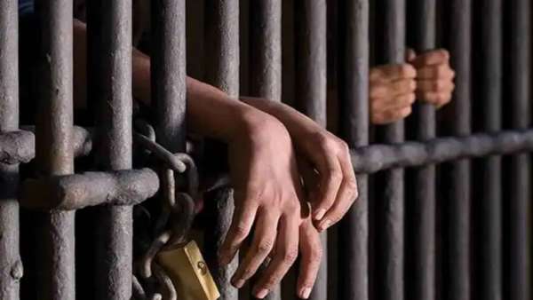 குண்டர் சட்டம் பாய்ந்தது 