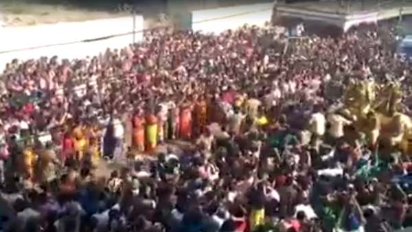 10 லட்சம் பேர் 