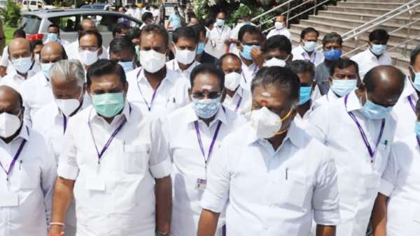 பெரியகருப்பன் மரியாதை குறைவான பேச்சு