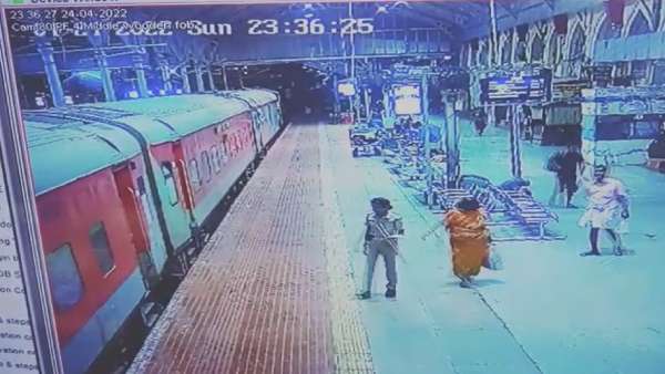  பிளாட்பாரம்