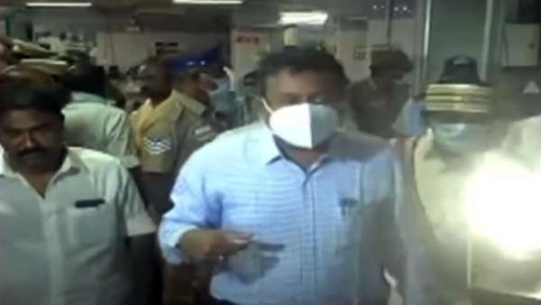 மாவட்ட ஆட்சியர் நேரில் ஆய்வு மாவட்ட ஆட்சியர் நேரில் ஆய்வு