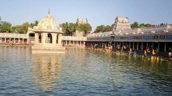 பல தலைமுறைகளாக தொடரும் வழக்கம் 