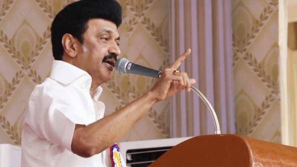 காரணம் என்ன காரணம் என்ன