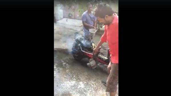  மின்சார பைக் 