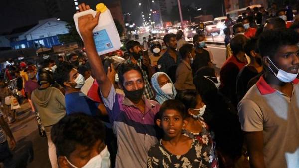 தமிழகம் வரும் மக்கள் 