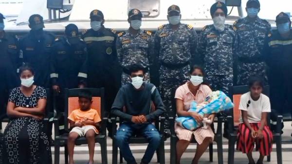 இலங்கை நெருக்கடி 