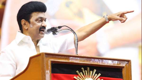 கவனம் வேண்டும் கவனம் வேண்டும்